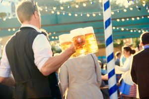 Oktoberfest Festzelt Bier